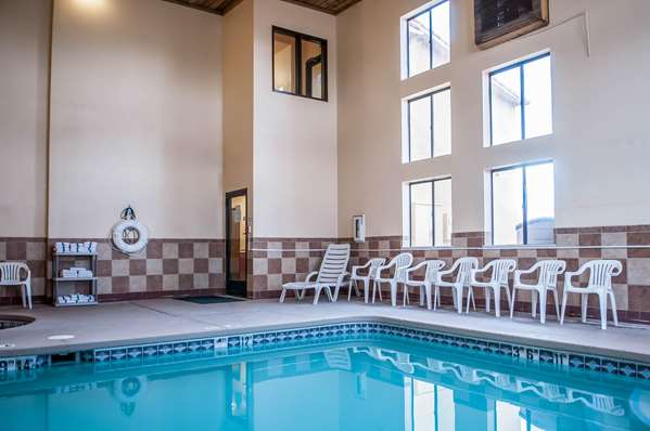 Pool - Quality Inn Rio Rancho