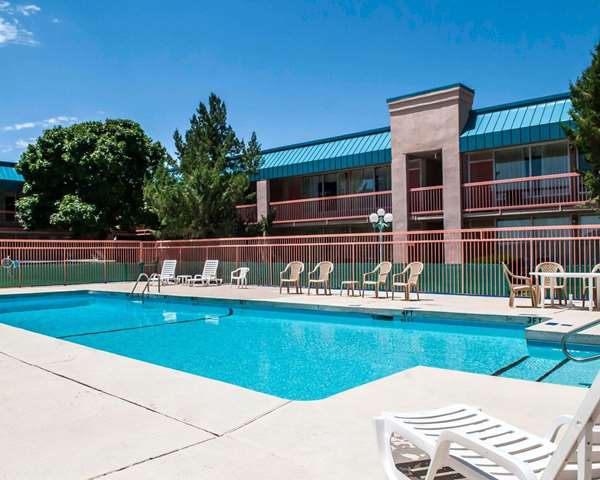 Pool - Quality Inn Tucumcari - I-40, Exit 335