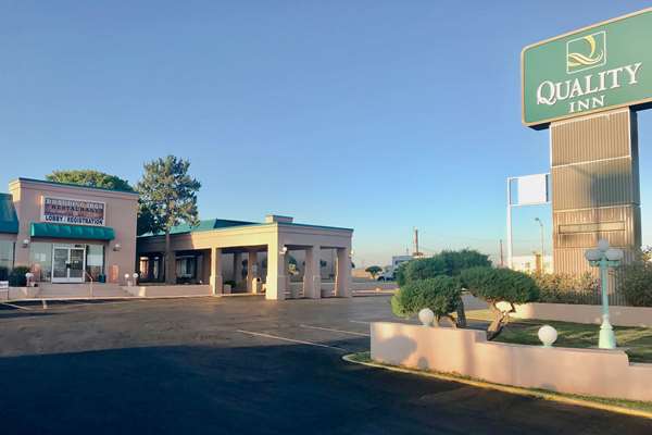 Exterior view - Quality Inn Tucumcari - I-40, Exit 335