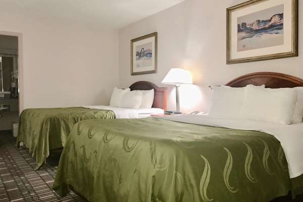  - Quality Inn Tucumcari - I-40, Exit 335