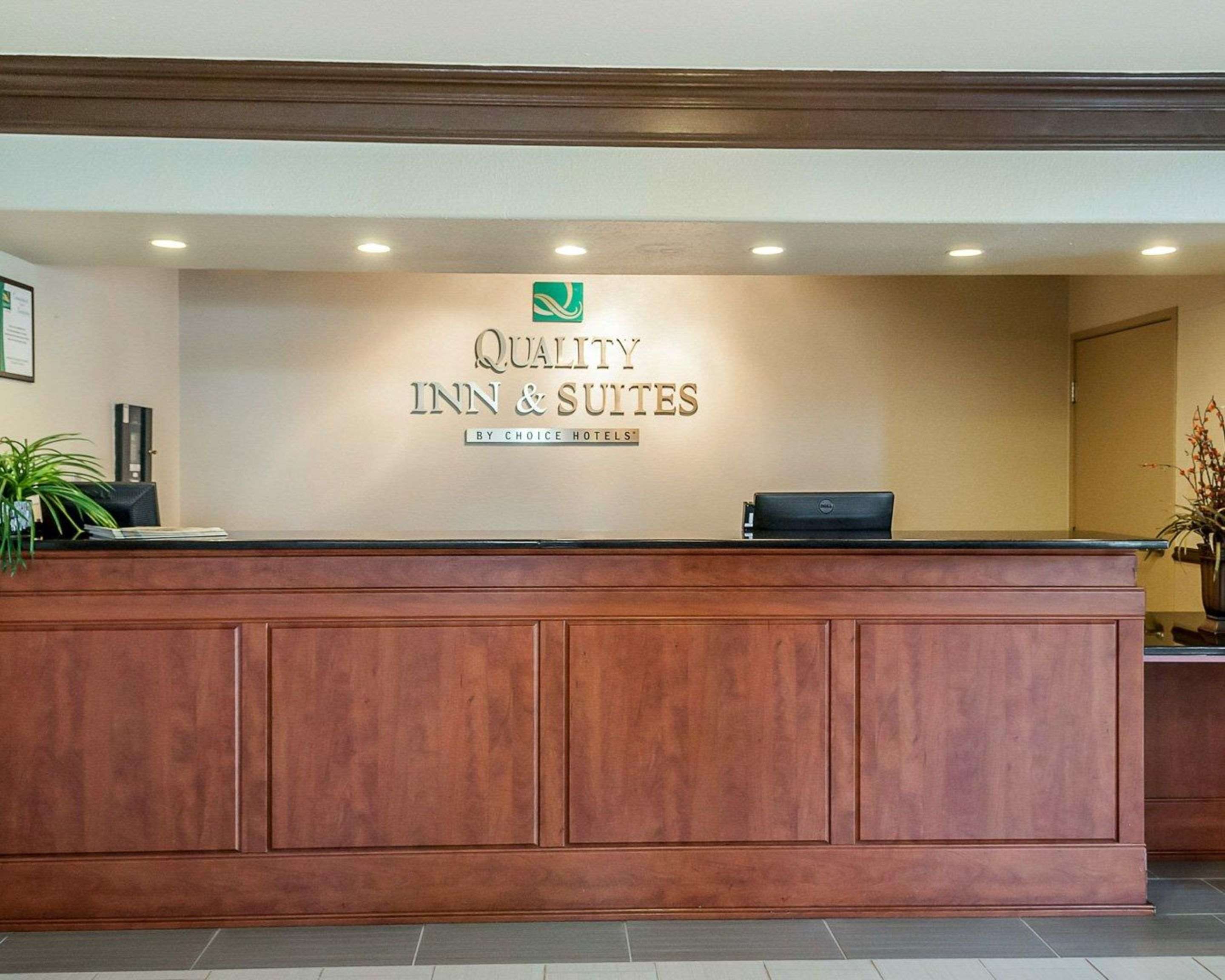 Front desk with friendly staff