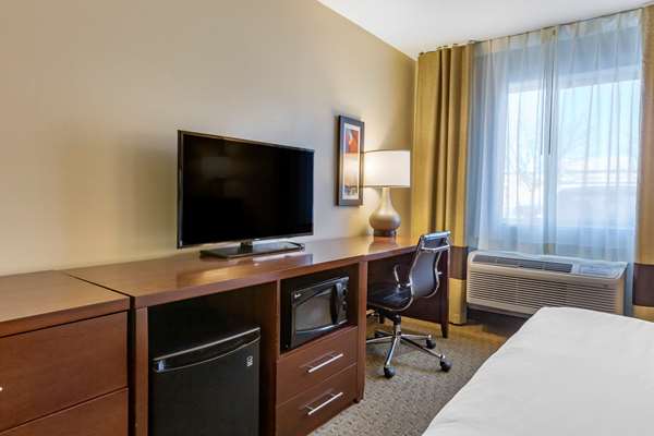  - Comfort Inn & Suites Los Alamos