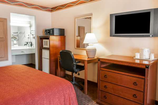  - Quality Inn & Suites Las Cruces - I-10, Exit 142