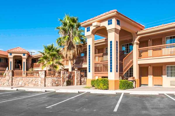 Exterior view - Quality Inn & Suites Las Cruces - I-10, Exit 142