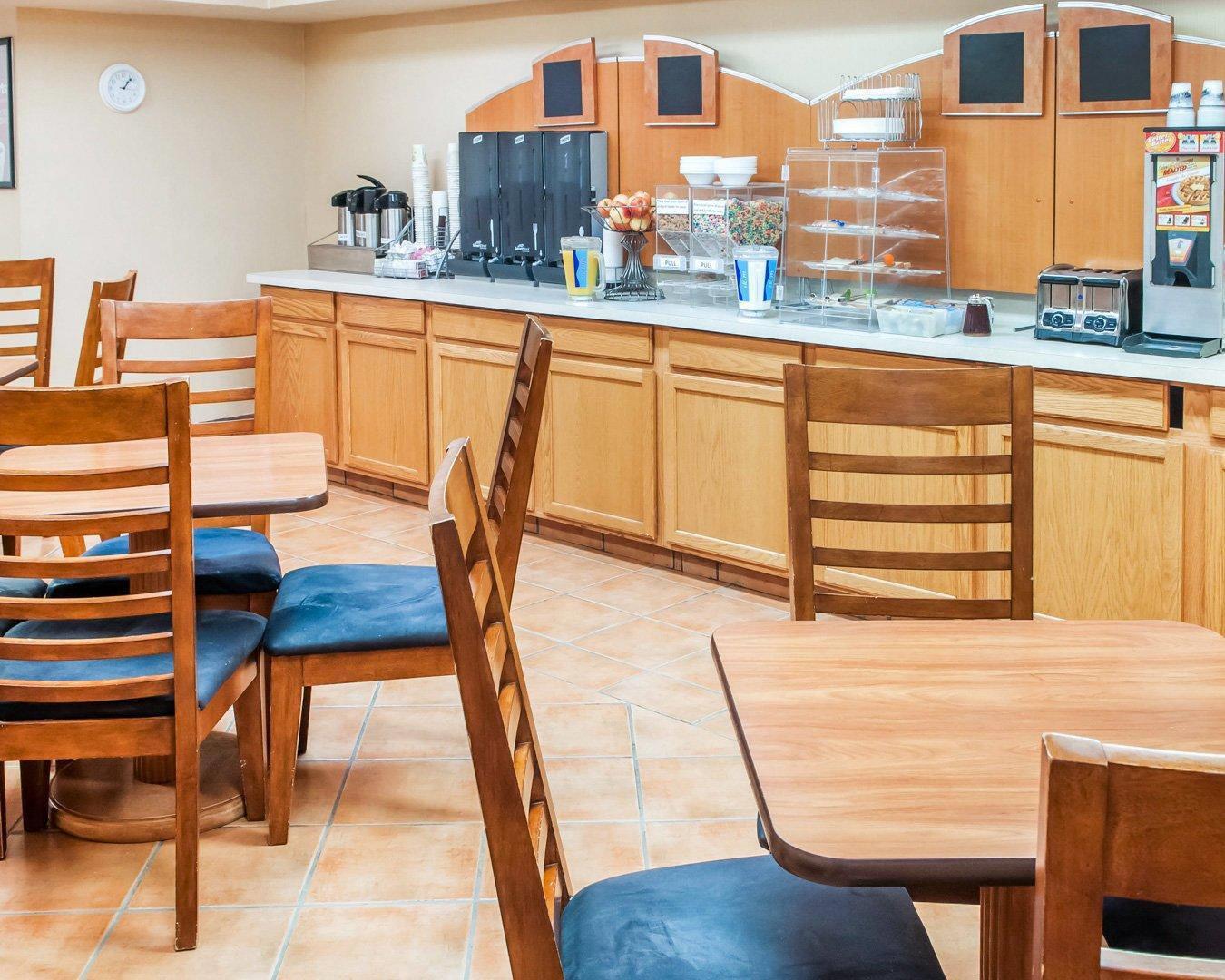 Breakfast area