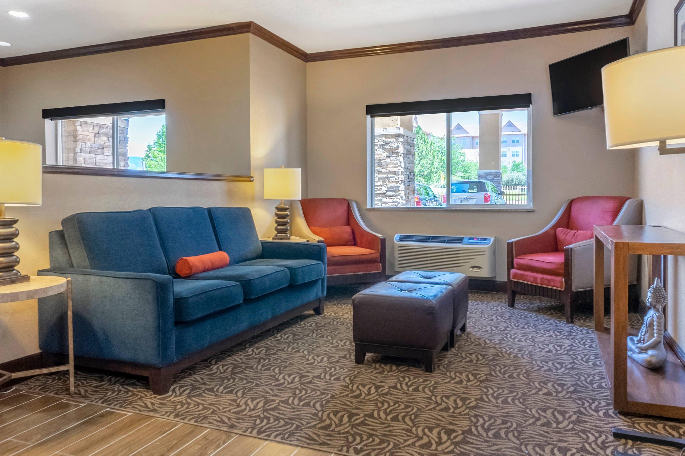Lobby | Comfort Inn Albuquerque Airport