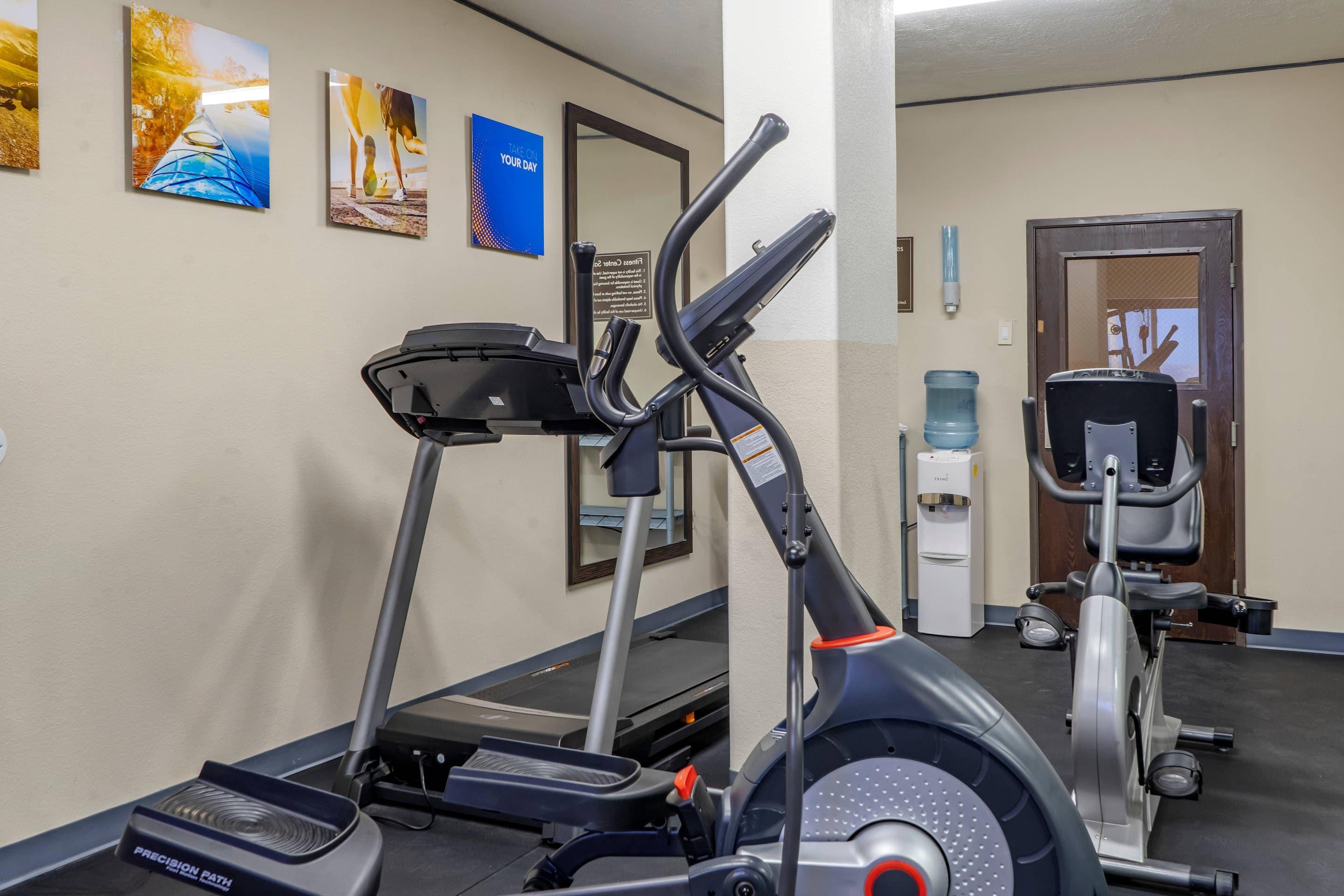 Exercise room | Comfort Inn Albuquerque Airport