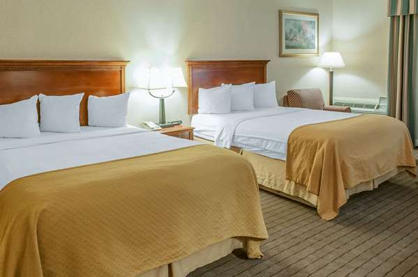  - Quality Inn & Suites Grants - I-40, Exit 85