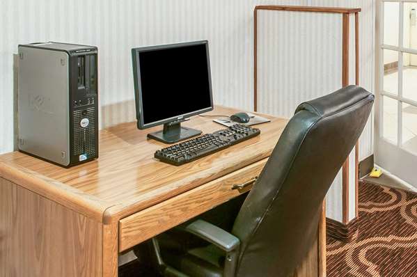 Conference Area - Quality Inn & Suites Grants - I-40, Exit 85