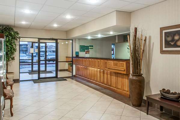  - Quality Inn & Suites Grants - I-40, Exit 85