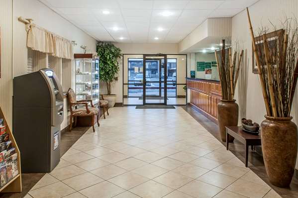  - Quality Inn & Suites Grants - I-40, Exit 85