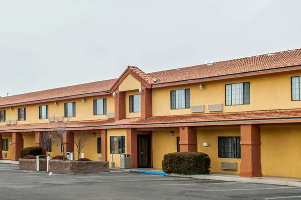 Exterior view - Quality Inn & Suites Grants - I-40, Exit 85