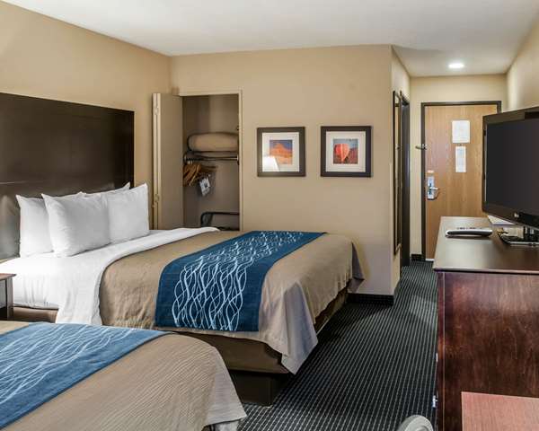  - Comfort Inn Gallup - I-40, Exit 20