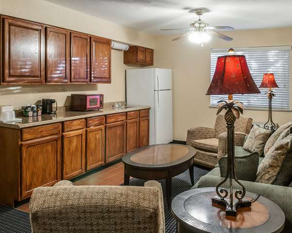 Suite - Comfort Inn Gallup - I-40, Exit 20