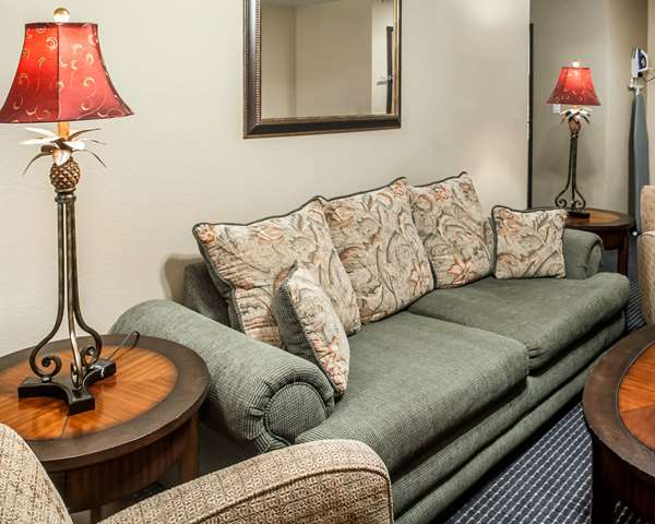 Suite - Comfort Inn Gallup - I-40, Exit 20