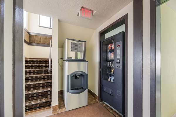  - Quality Inn Clovis