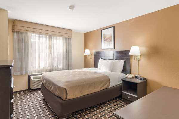  - Quality Inn Clovis
