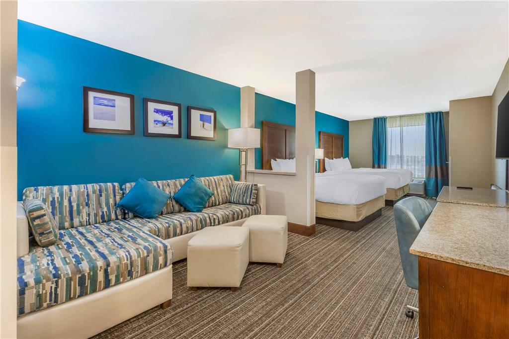 COMFORT SUITES LAS CRUCES I - 25 NO-guestroom-Guest Room,Suite,On-Site.jpg
