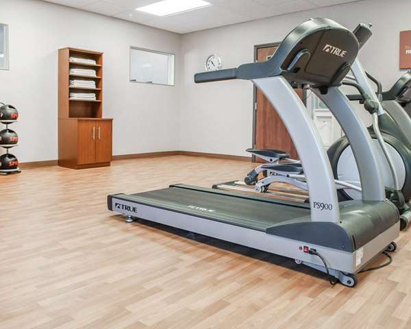 Fitness/ Exercise Room - Comfort Suites Farmington