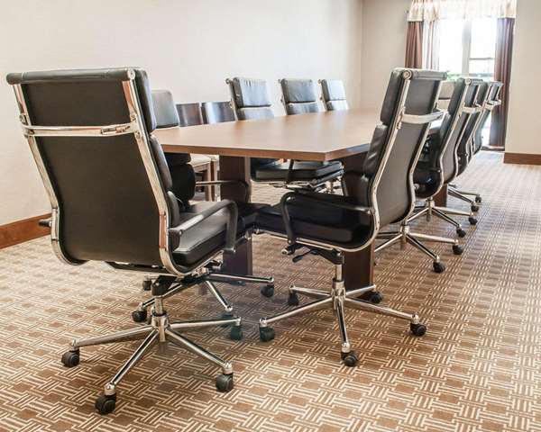  - Comfort Suites Farmington