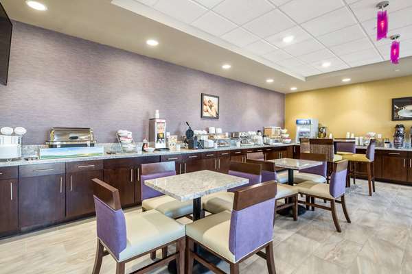 Amenities - Comfort Inn & Suites Lovington