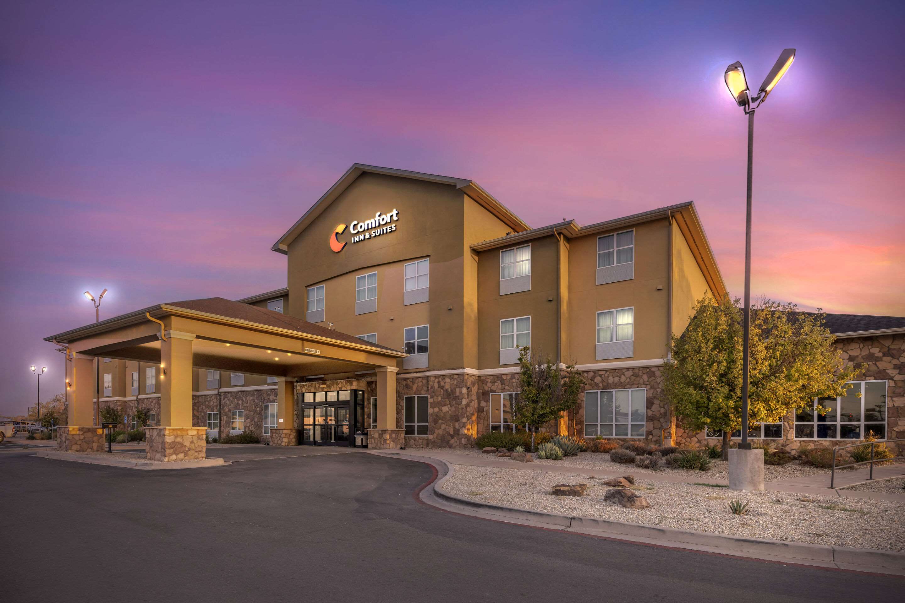 Twilight | Comfort Inn & Suites Artesia