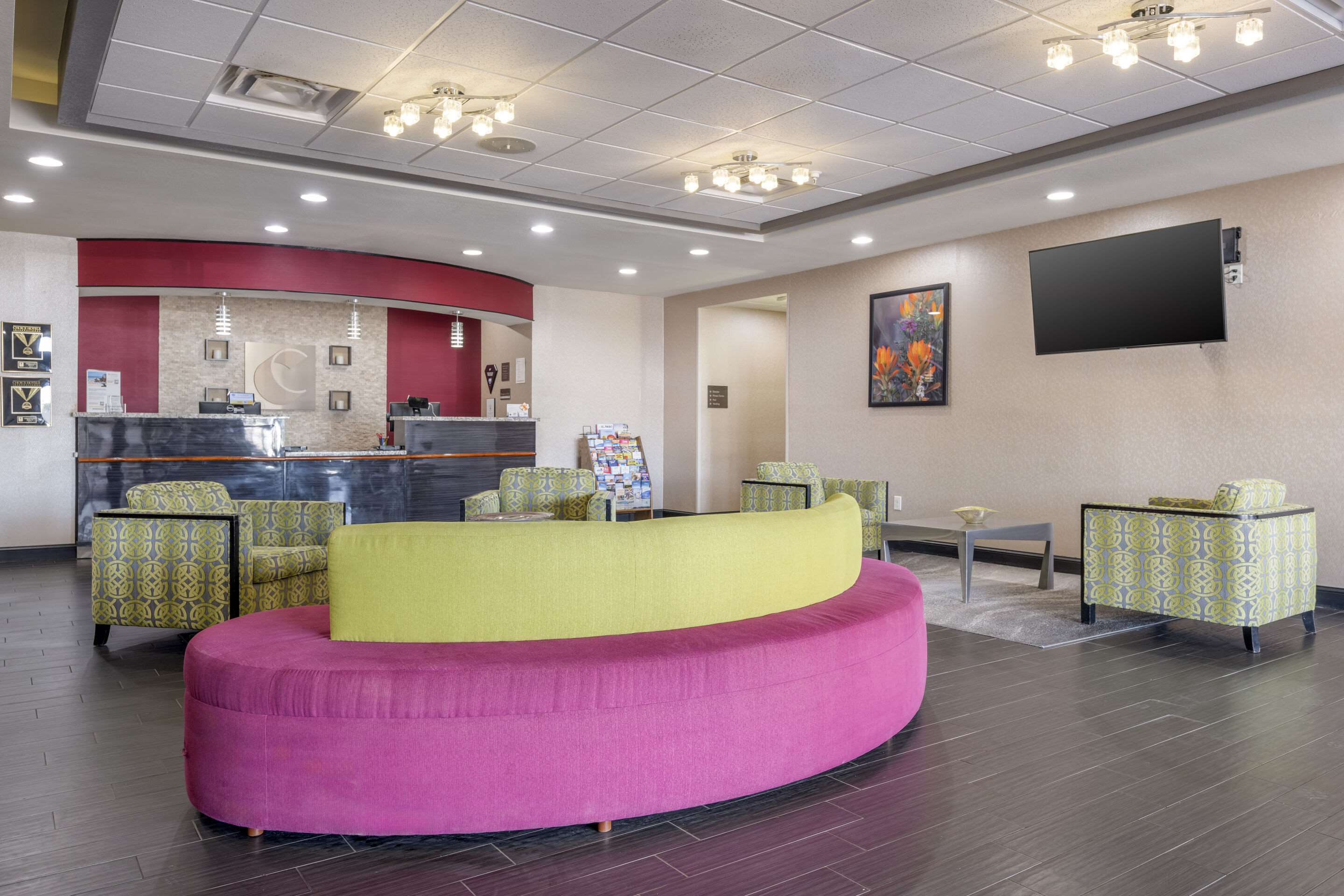 Hotel lobby | Comfort Inn & Suites Artesia