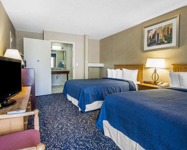  - Quality Inn Deming - I-10, Exit 85