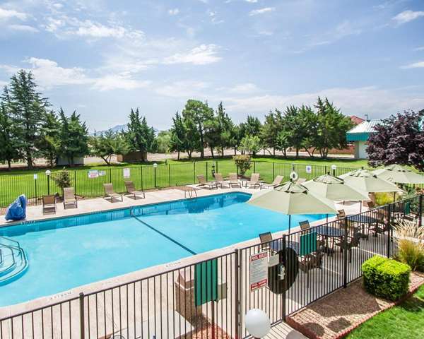 Pool - Quality Inn Deming - I-10, Exit 85