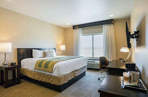  - Hotel at Sunland Park Casino - I-10, Exit 13