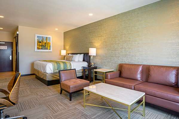 Suite - Hotel at Sunland Park Casino - I-10, Exit 13