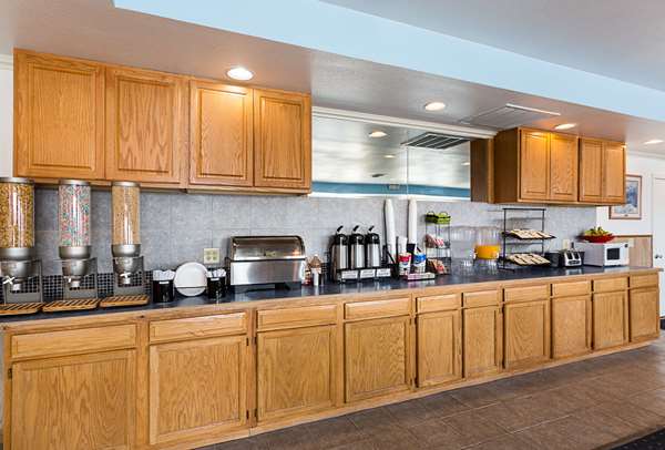 Amenities - Rodeway Inn Roswell