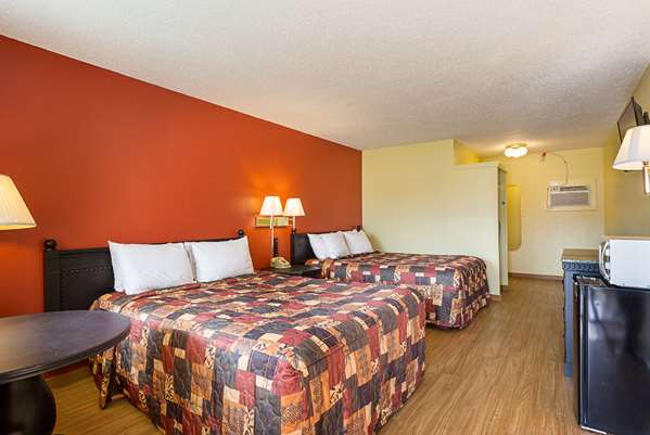  - Rodeway Inn Roswell