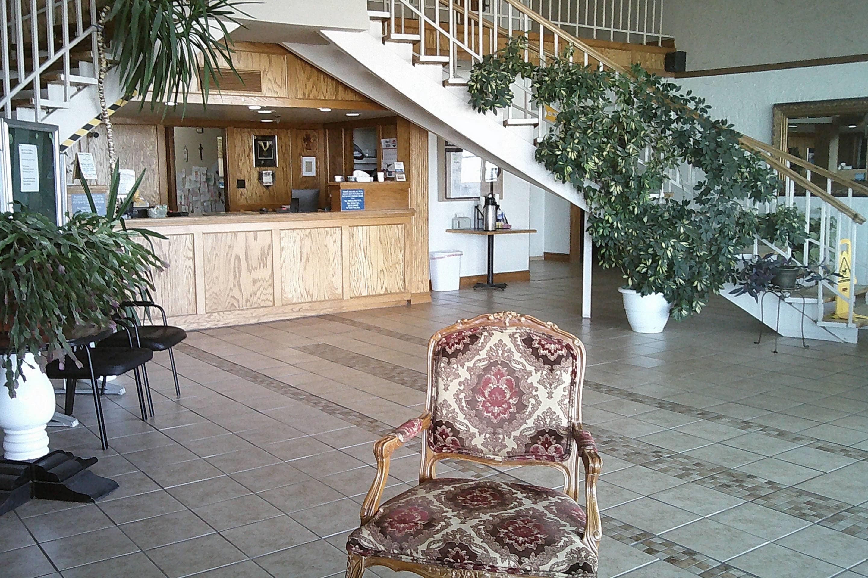 Hotel lobby | Rodeway Inn Roswell