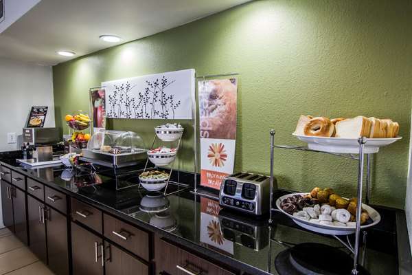 Amenities - Sleep Inn Gallup - I-40, Exit 26