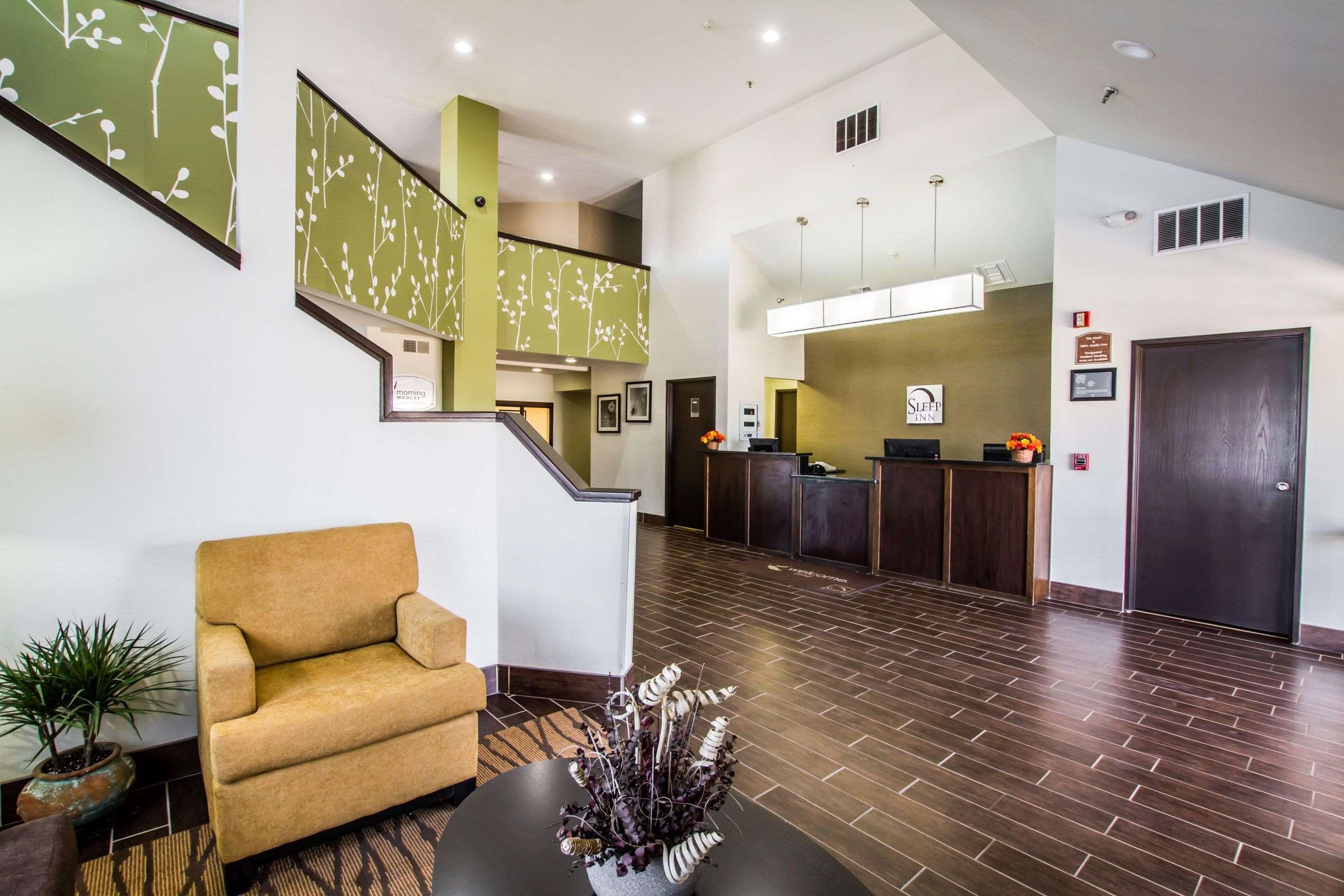 Spacious lobby with sitting area | Sleep Inn Gallup