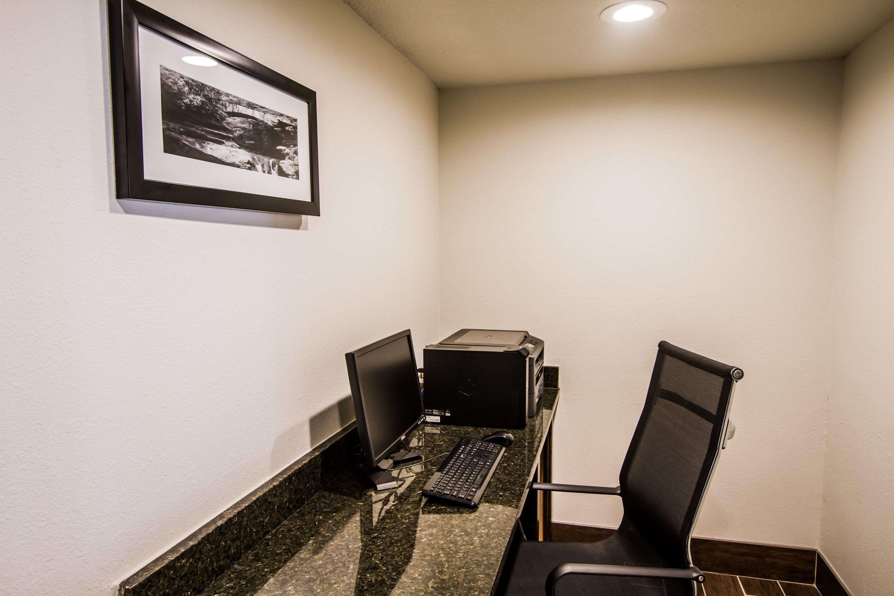 Business center | Sleep Inn Gallup