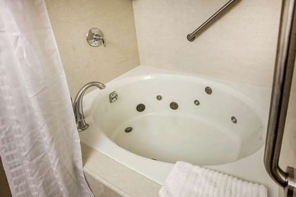 Suite - Comfort Inn Fallon