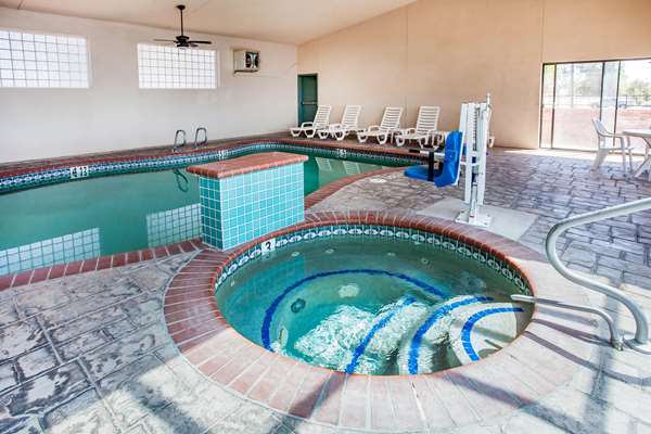 Pool - Comfort Inn Fallon