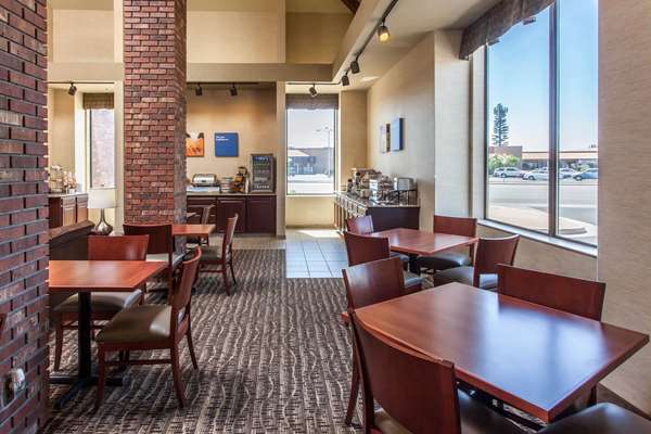 Amenities - Comfort Inn Fallon