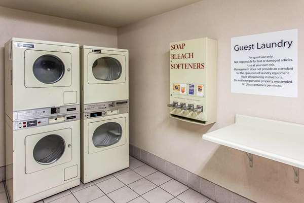 Amenities - Comfort Inn Fallon