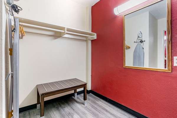  - Econo Lodge Fallon