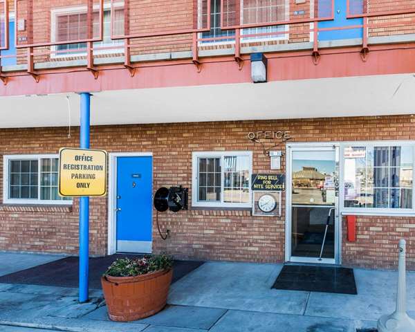Exterior view - Rodeway Inn Elko