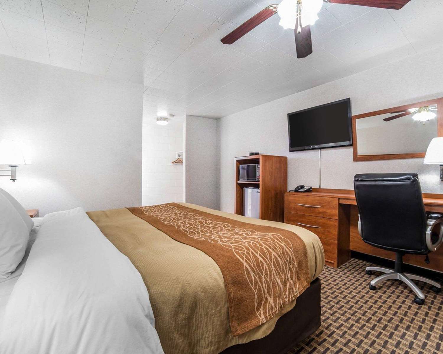 Rodeway Inn Elko, NV See Discounts