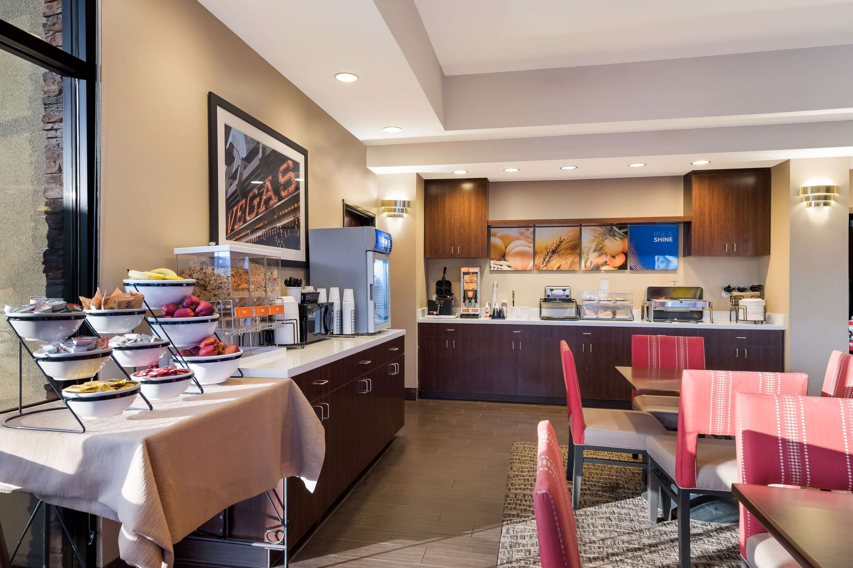 Breakfast area