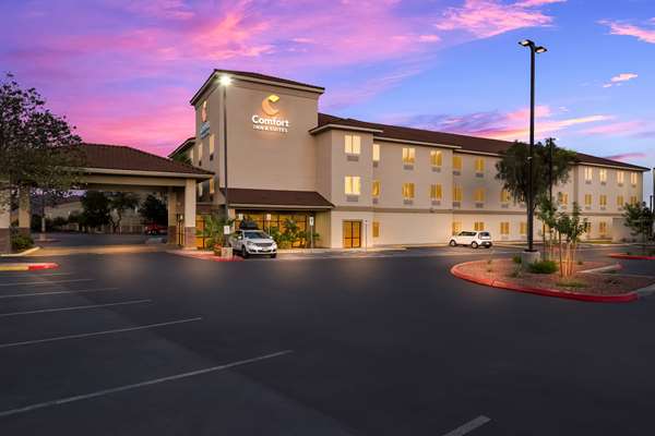 Exterior view - Comfort Inn & Suites Las Vegas