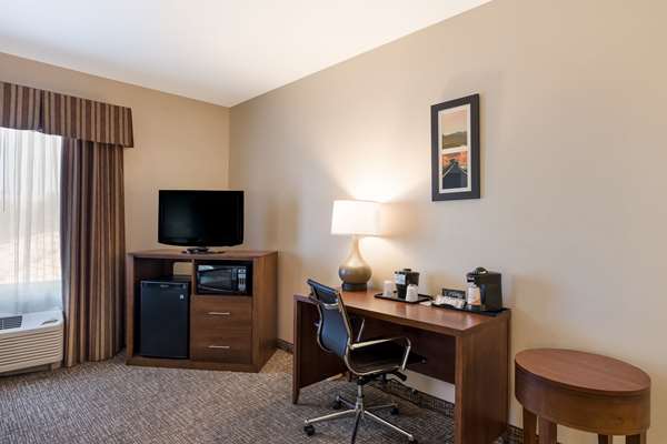  - Comfort Inn & Suites Las Vegas