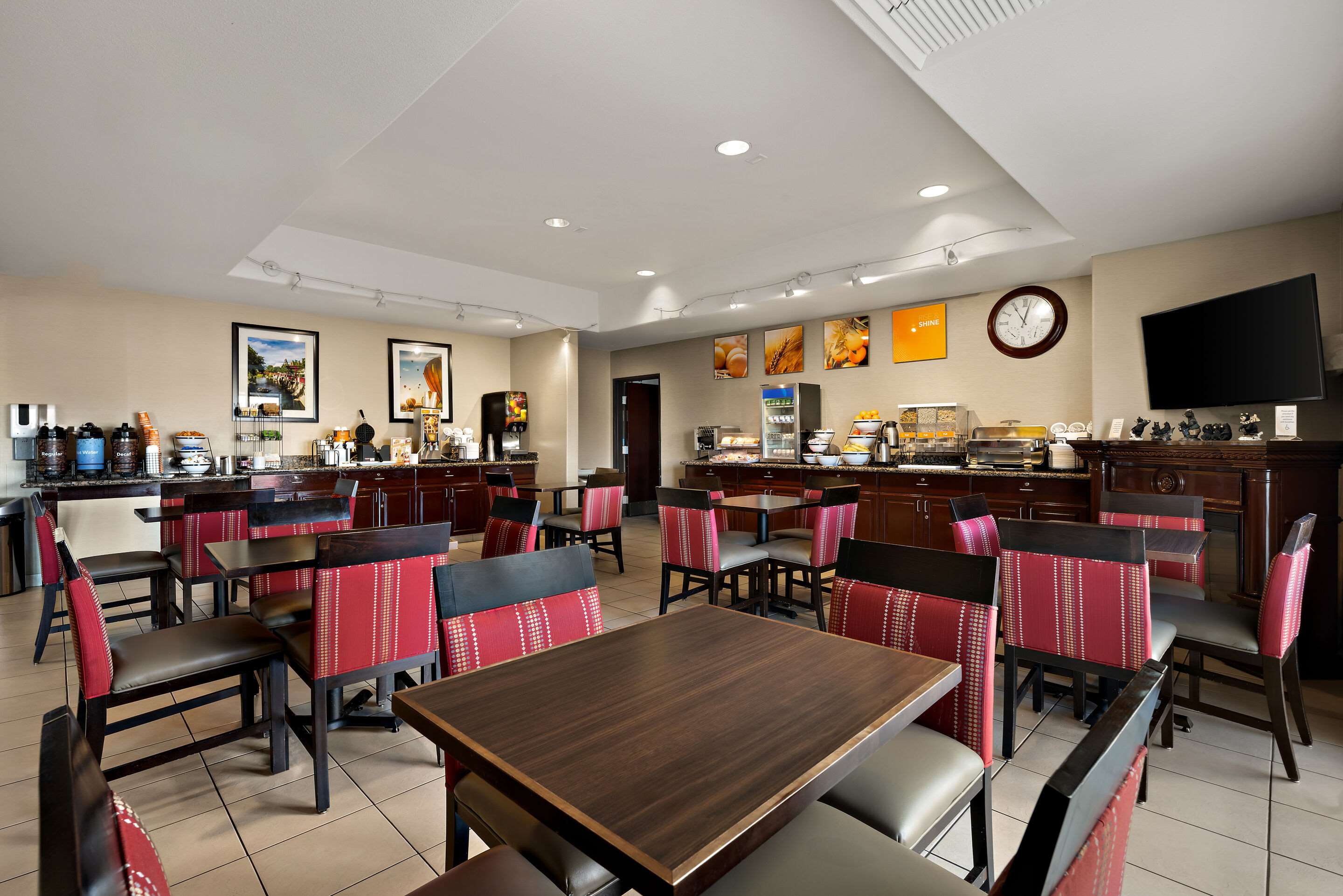Enjoy breakfast in this seating area