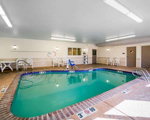 Pool - Comfort Suites Fernley - I-80, Exit 46