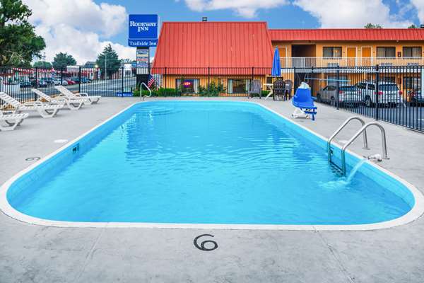 Pool - Rodeway Inn at Nevada State Capital Carson City